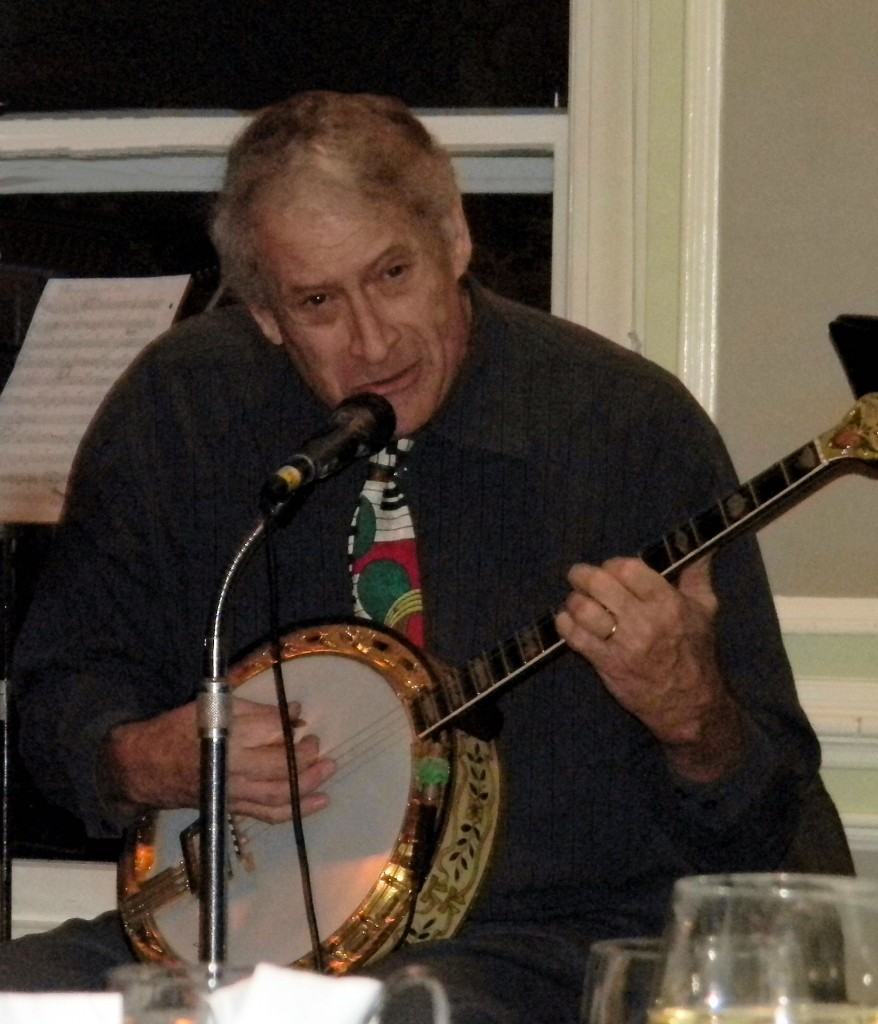Jimmy Jazzy, banjo - vocal