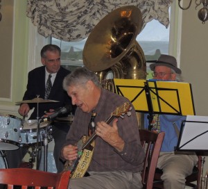 Jimmy singing and playing banjo, with Al Bernard and Steve Taddeo in background